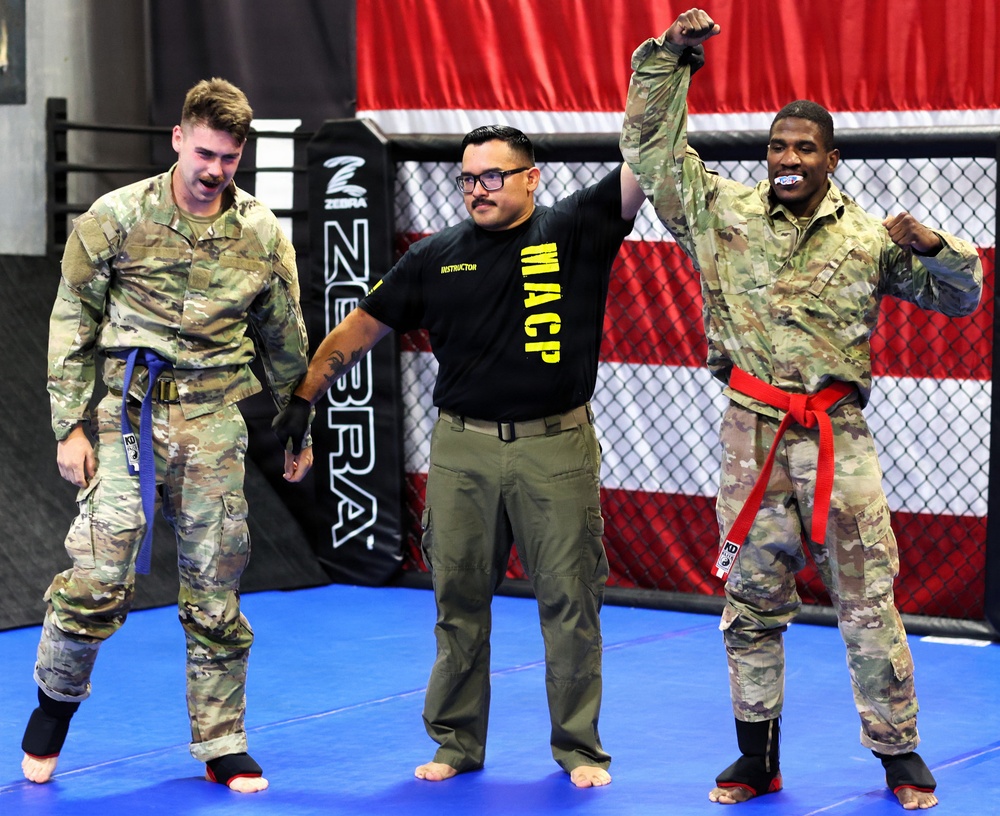 Grit, Courage and Resilience Define Illinois Army National Guard Combatives Champions