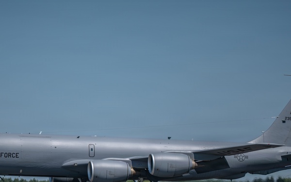 London called, Altus answered: Demo team showcases global mobility at Airshow London 2026 in Canada