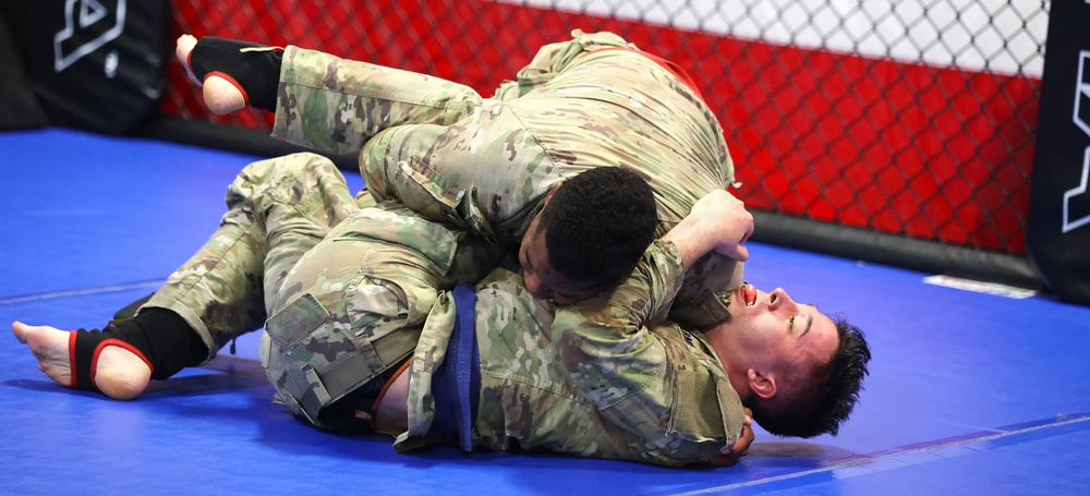Grit, Courage and Resilience Define Illinois Army National Guard Combatives Champions