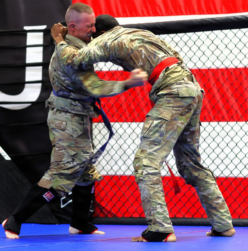 Grit, Courage and Resilience Define Illinois Army National Guard Combatives Champions