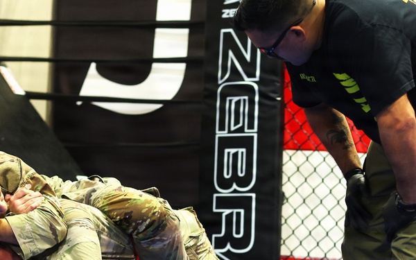 Grit, Courage and Resilience Define Illinois Army National Guard Combatives Champions
