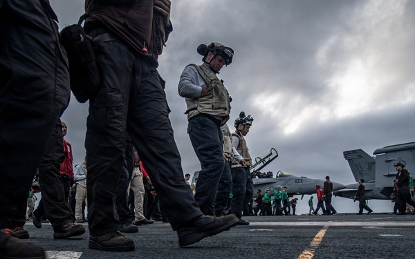 George Washington Conducts a FOD Walkdown