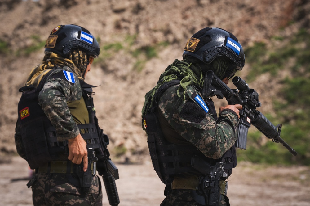 Fuerzas Comando 2026