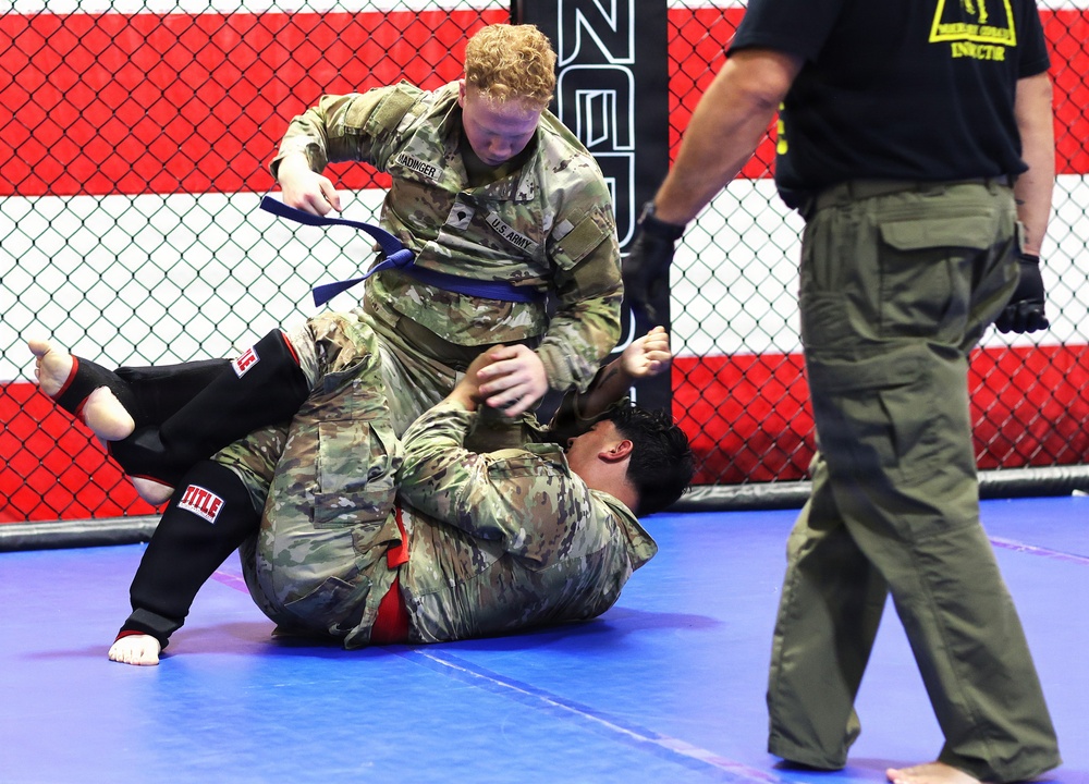 Grit, Courage and Resilience Define Illinois Army National Guard Combatives Champions