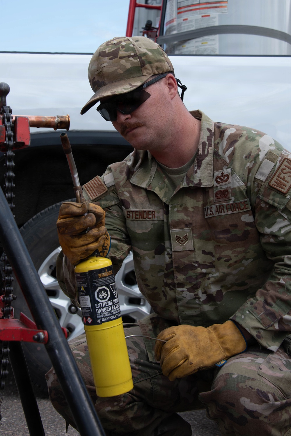 Civil Engineering Airmen work and strengthen ties with Royal Canadian Air Force