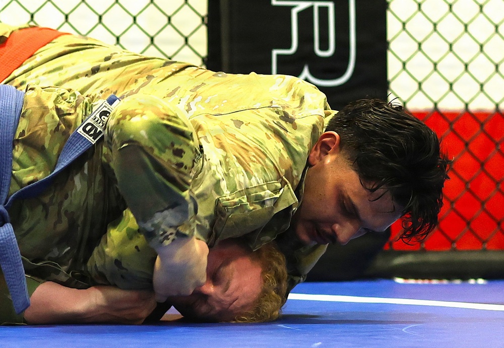 Grit, Courage and Resilience Define Illinois Army National Guard Combatives Champions
