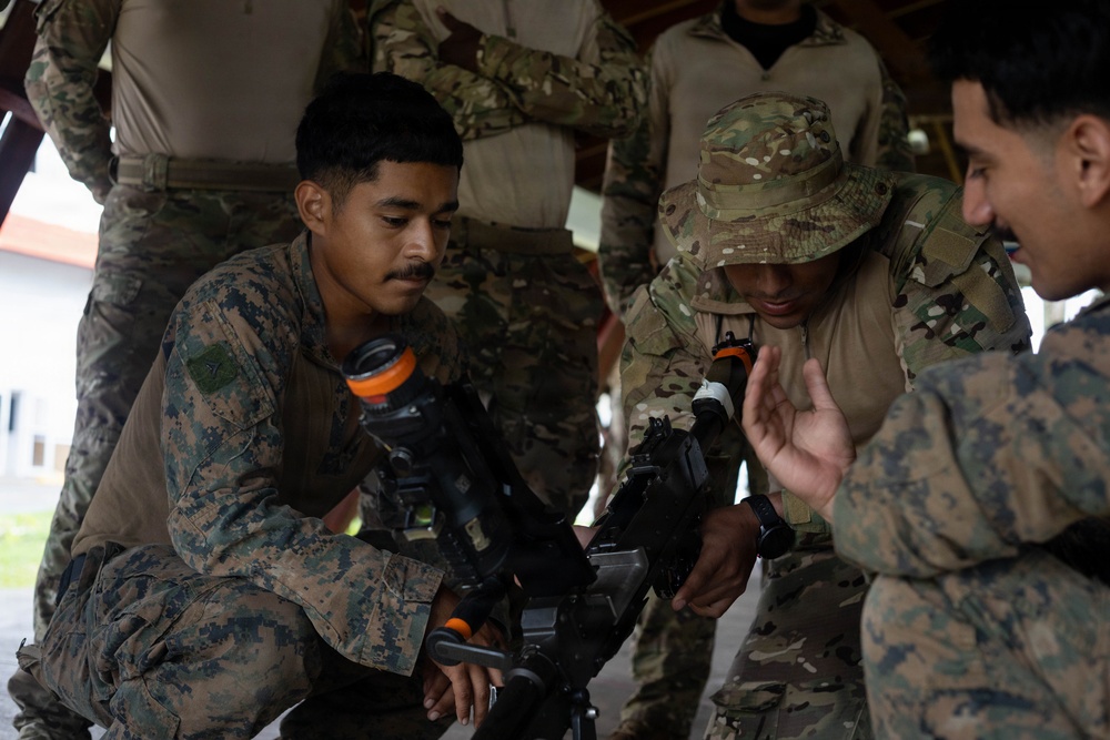 LCF-24: V32 Training with Panamanian Marines