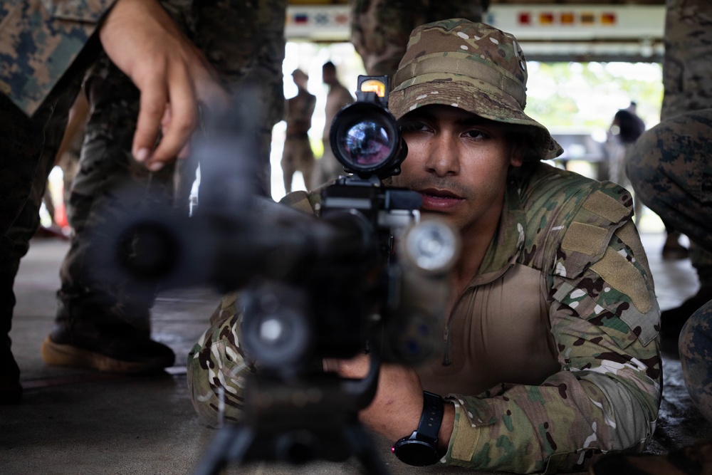 LCF-24: V32 Training with Panamanian Marines