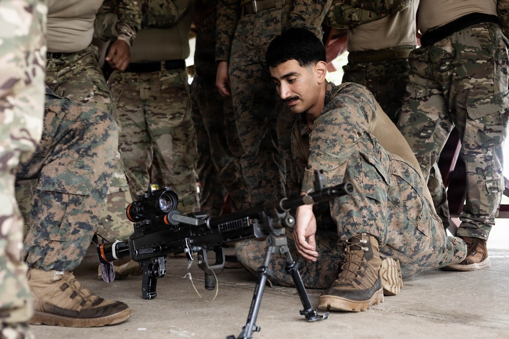 LCF-24: V32 Training with Panamanian Marines