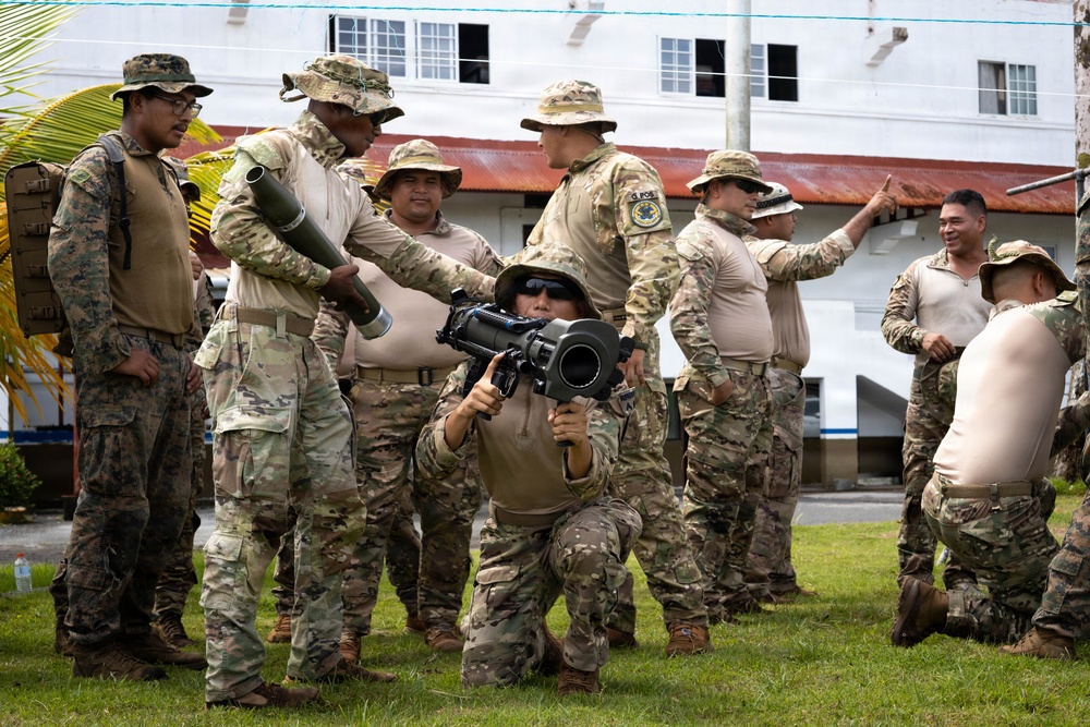 LCF-24: V32 Training with Panamanian Marines