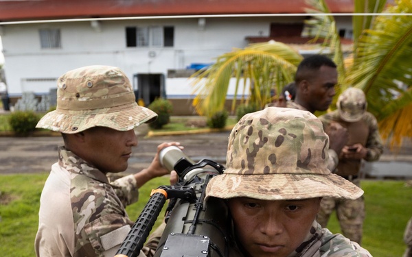 LCF-24: V32 Training with Panamanian Marines
