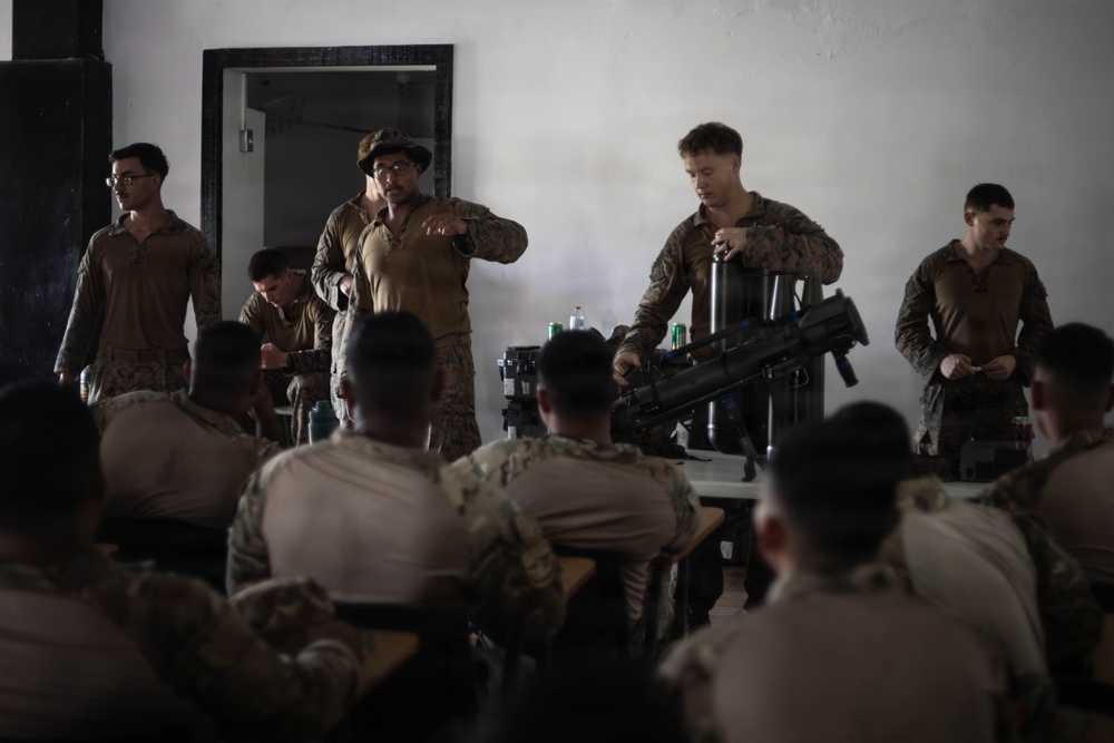 LCF-24: V32 Training with Panamanian Marines