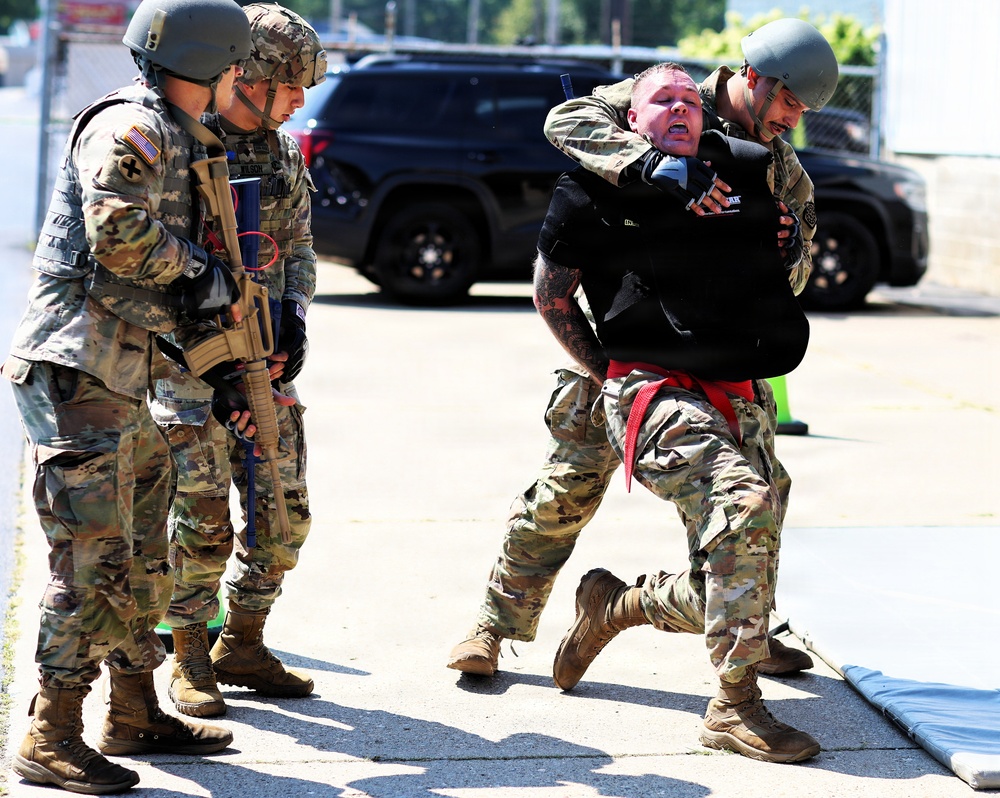 Vehicle Extraction Event Offers Realistic Training during Illinois Army National Guard TAG Combatives Competition