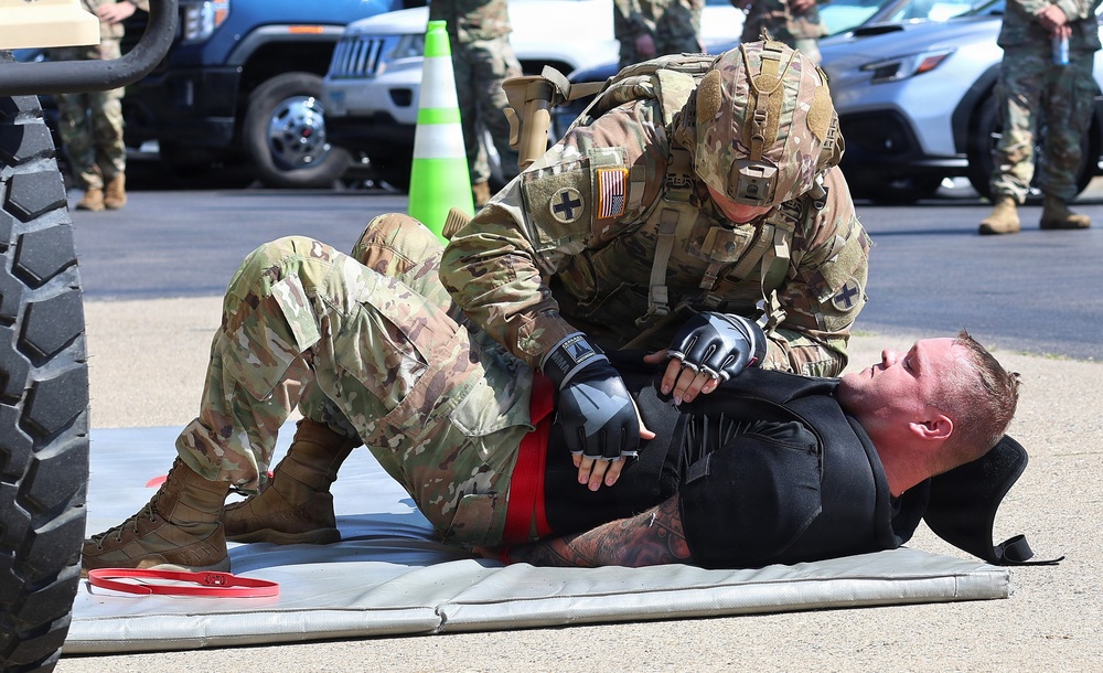 Vehicle Extraction Event Offers Realistic Training during Illinois Army National Guard TAG Combatives Competition