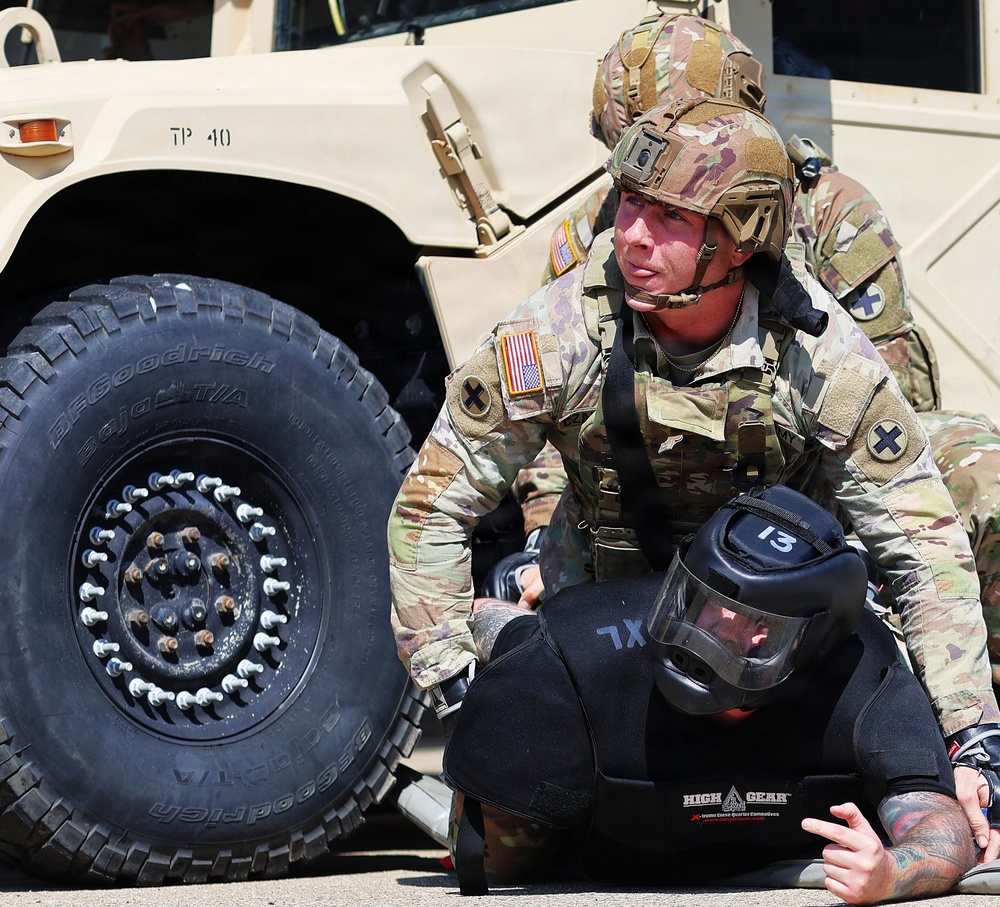 Vehicle Extraction Event Offers Realistic Training during Illinois Army National Guard TAG Combatives Competition