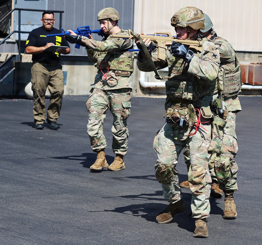 Vehicle Extraction Event Offers Realistic Training during Illinois Army National Guard TAG Combatives Competition