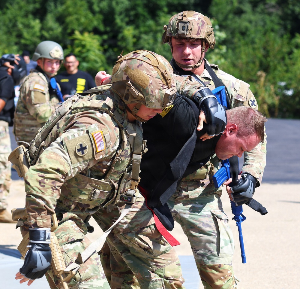 Vehicle Extraction Event Offers Realistic Training during Illinois Army National Guard TAG Combatives Competition