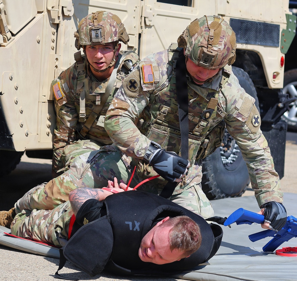 Vehicle Extraction Event Offers Realistic Training during Illinois Army National Guard TAG Combatives Competition