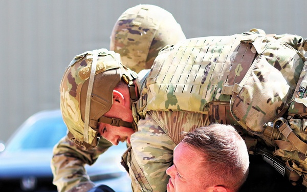Vehicle Extraction Event Offers Realistic Training during Illinois Army National Guard TAG Combatives Competition