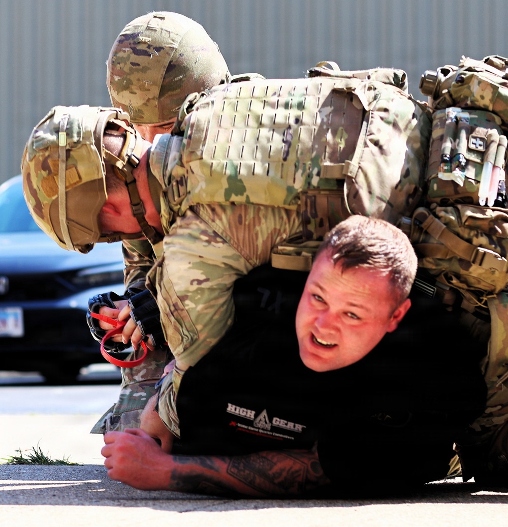 Vehicle Extraction Event Offers Realistic Training during Illinois Army National Guard TAG Combatives Competition