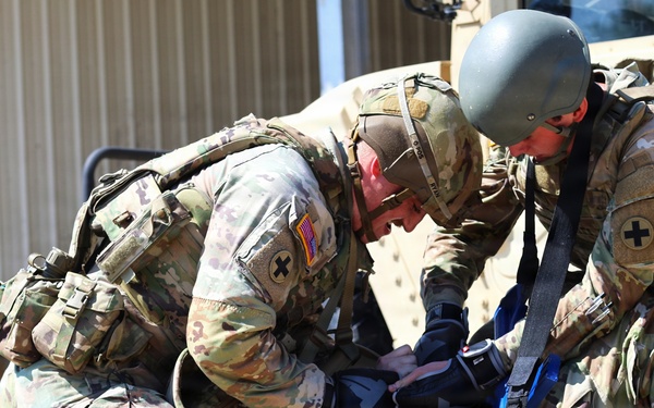 Vehicle Extraction Event Offers Realistic Training during Illinois Army National Guard TAG Combatives Competition