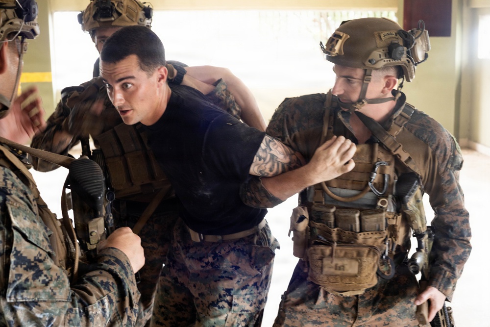 LCF-24: V32 CQB Raids Rehearsals
