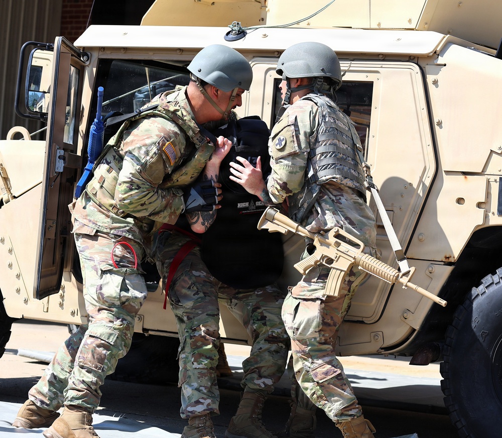 Vehicle Extraction Event Offers Realistic Training during Illinois Army National Guard TAG Combatives Competition