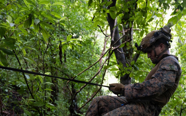 LCF-24: By Fire and Close Combat, V32 Rappelling