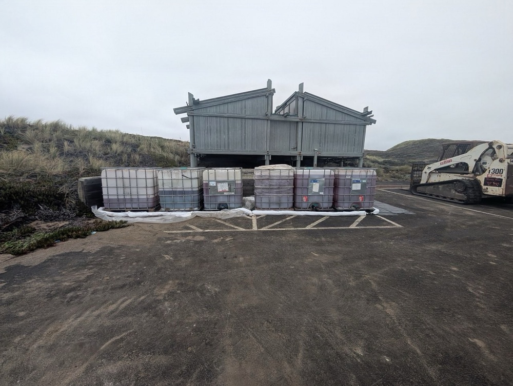 Unified Command responds to grounded vessel near Point Reyes