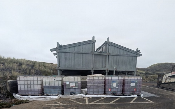 Unified Command responds to grounded vessel near Point Reyes