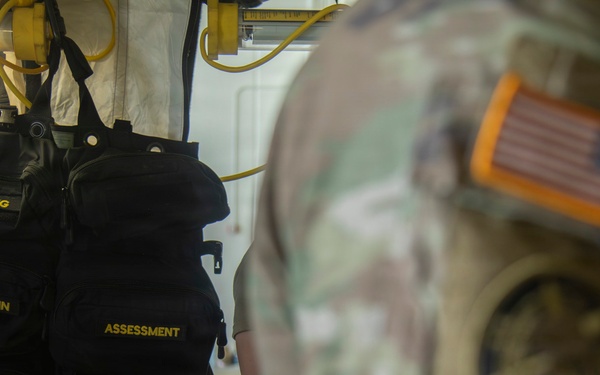 U.S. Pacific Command Visit: 593rd CSC &amp; 62nd Medical Brigade Demonstrate Emergency Resupply &amp; Role II Capabilities