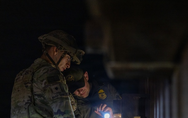 JTF-SB Soldiers and Border Patrol agents conduct night patrol operations