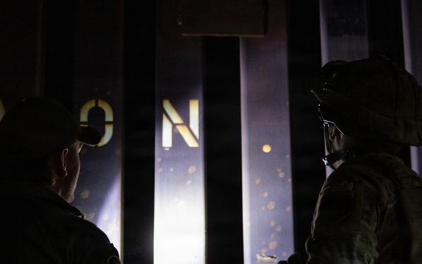 JTF-SB Soldiers and Border Patrol agents conduct night patrol operations