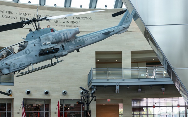 MBW Guard Co. visit the National Museum of the Marine Corps