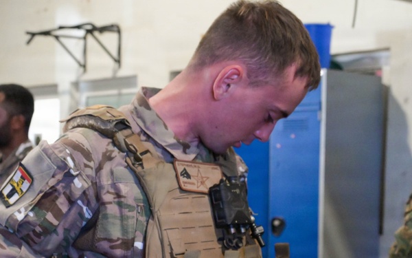 DELAYEN 26: MRF-D Marines begin participation in exercise with French Armed Forces in French Polynesia