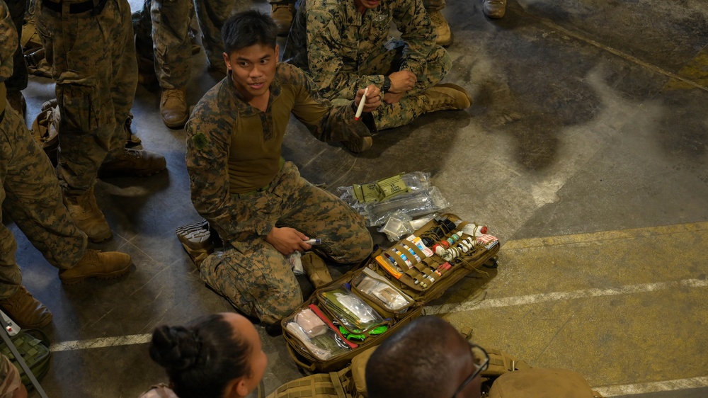 MRF-D Marines conduct exercise circuits, tactical casualty combat care