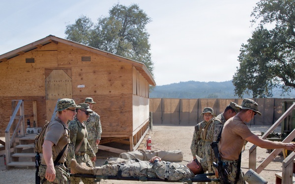 NMCB 4 Seabees Recieve Litter Bearer Training, FTX 2026