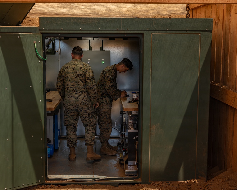 Sustaining Readiness in The Field: Marines with 1st Maintenance Battalion execute FEX