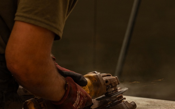 Sustaining Readiness in The Field: Marines with 1st Maintenance Battalion execute FEX