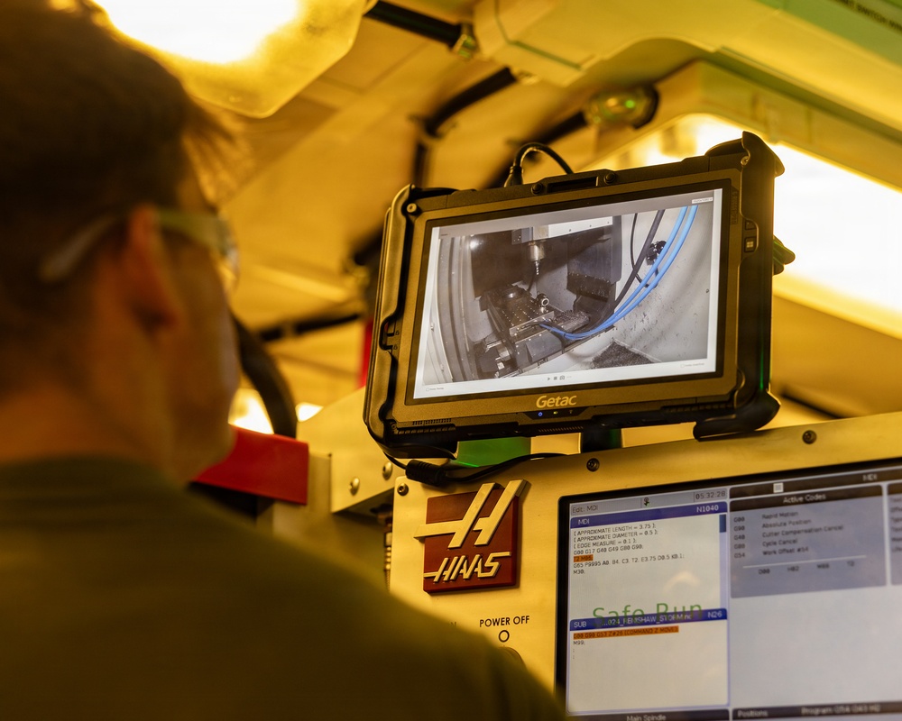 Sustaining Readiness in The Field: Marines with 1st Maintenance Battalion execute FEX