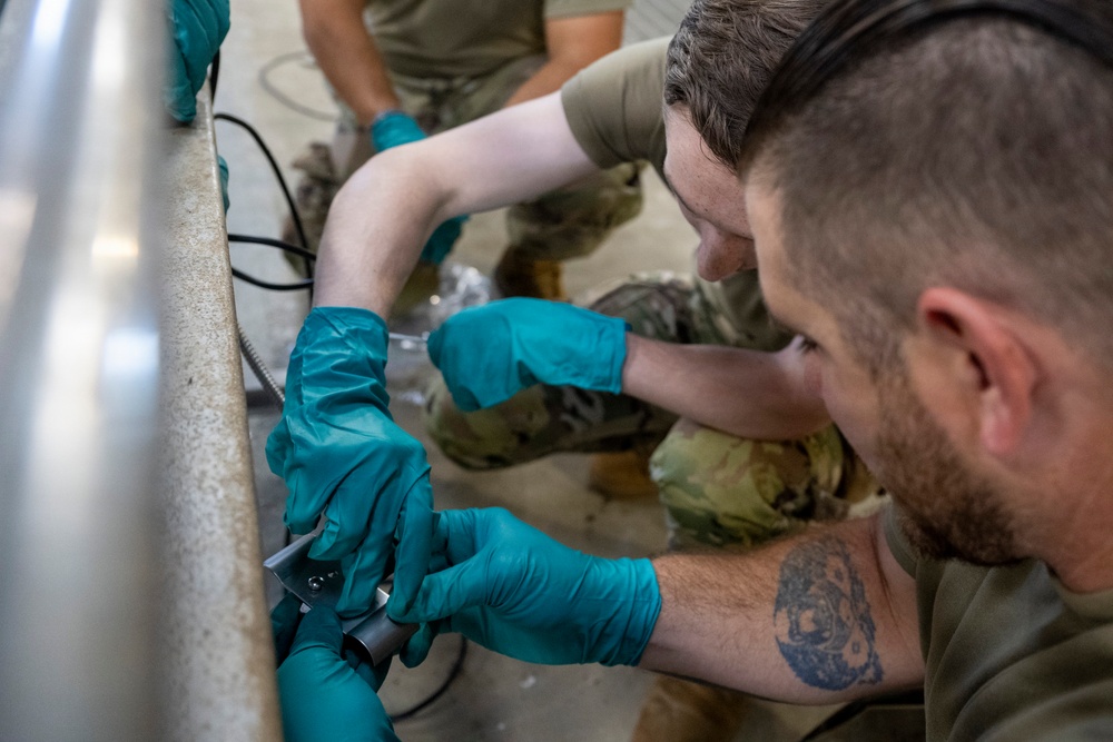 Idaho Air National Guard civil engineers strengthen partnership during Canadian DFT