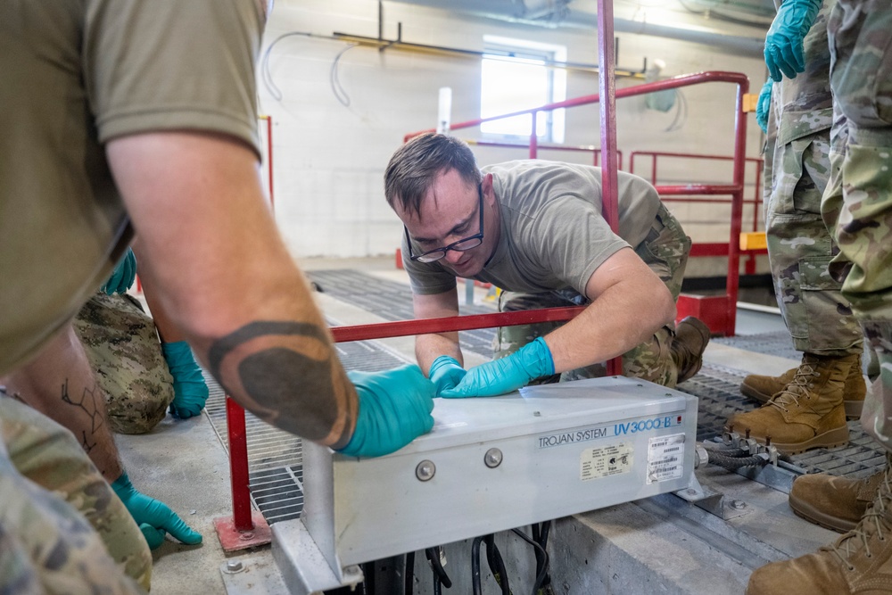 Idaho Air National Guard civil engineers strengthen partnership during Canadian DFT