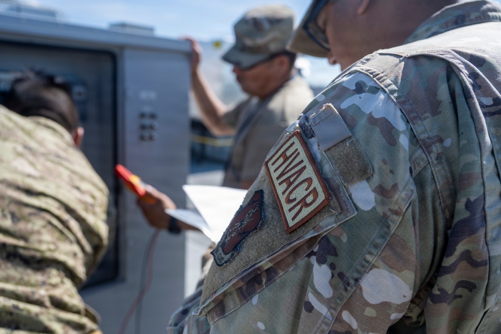 Idaho Air National Guard civil engineers strengthen partnership during Canadian DFT