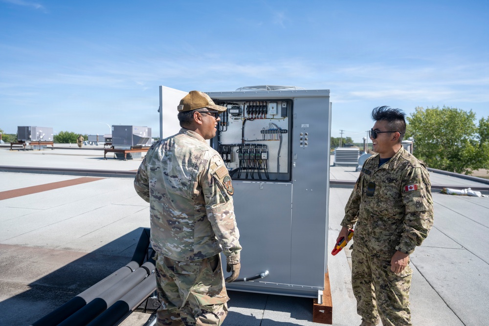 Idaho Air National Guard civil engineers strengthen partnership during Canadian DFT