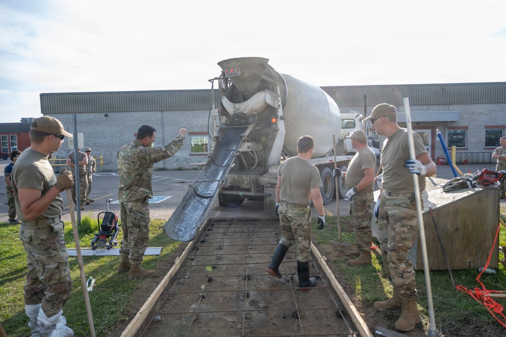 Idaho Air National Guard civil engineers strengthen partnership during Canadian DFT