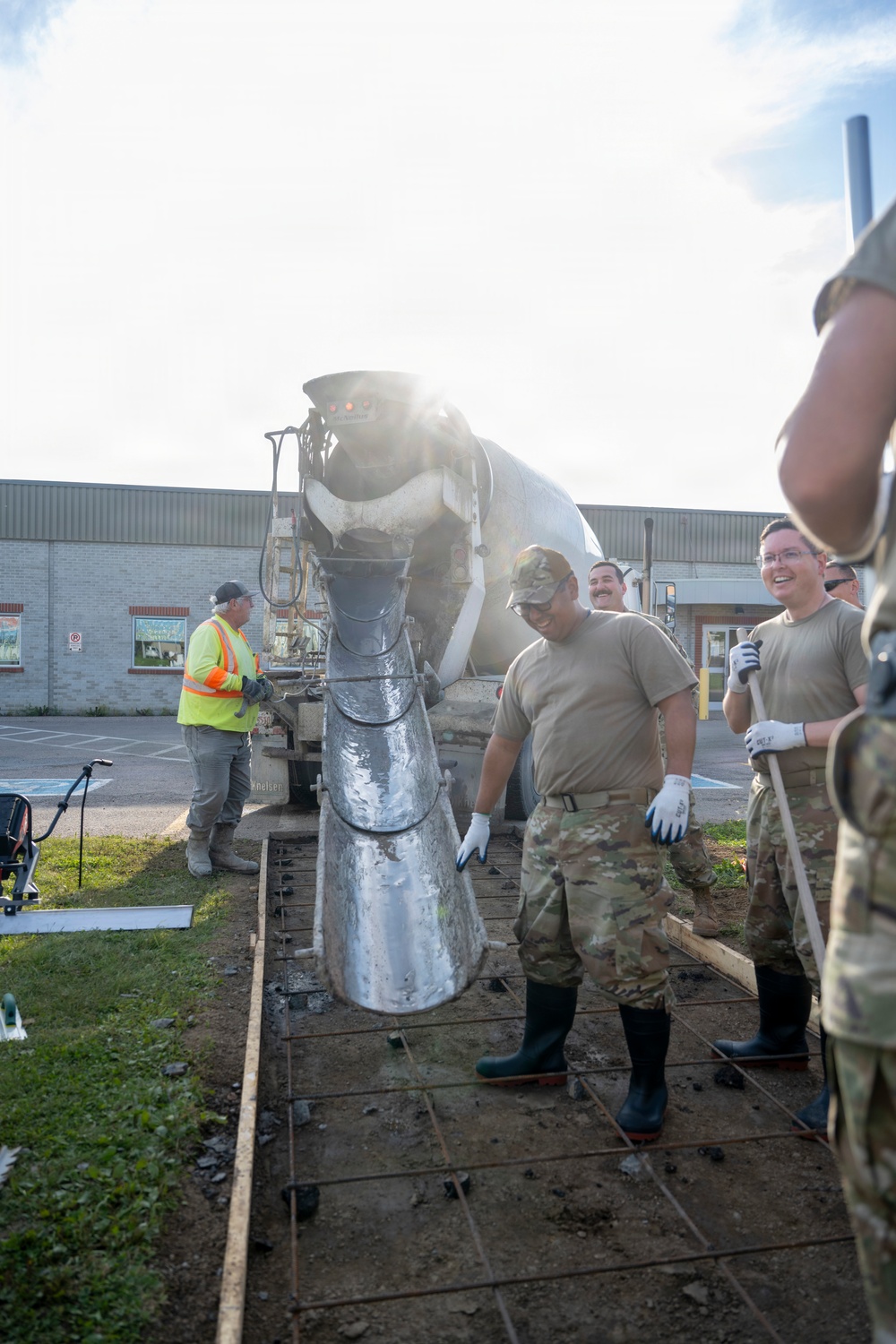 Idaho Air National Guard civil engineers strengthen partnership during Canadian DFT