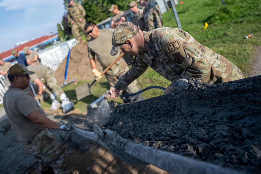 Idaho Air National Guard civil engineers strengthen partnership during Canadian DFT