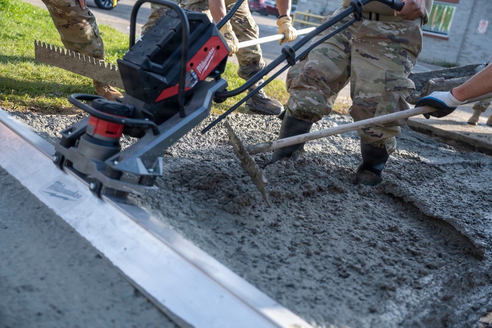 Idaho Air National Guard civil engineers strengthen partnership during Canadian DFT