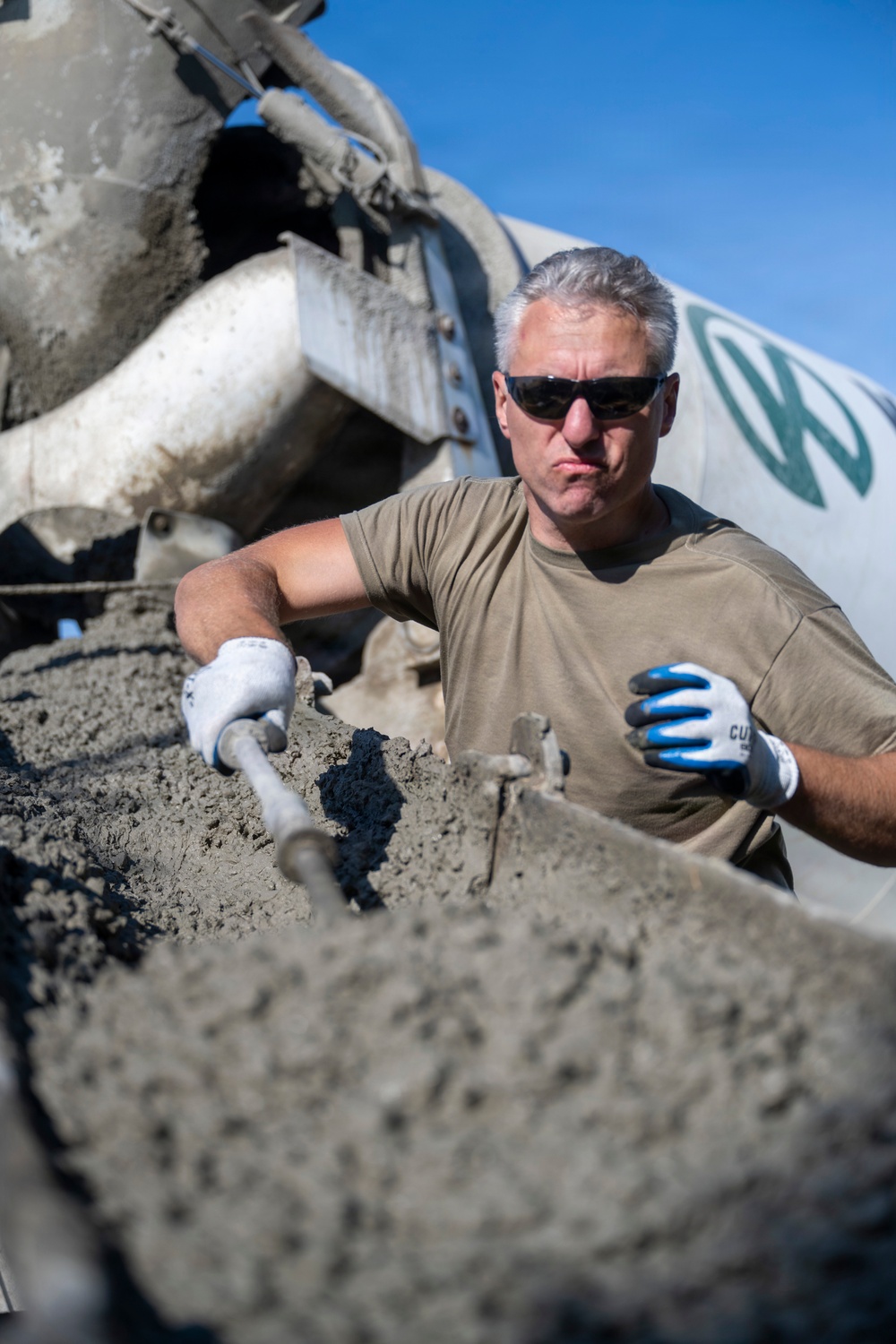 Idaho Air National Guard civil engineers strengthen partnership during Canadian DFT