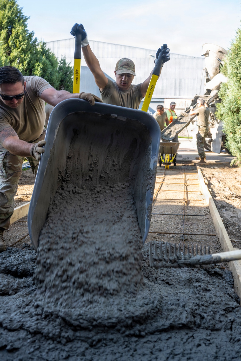 Idaho Air National Guard civil engineers strengthen partnership during Canadian DFT